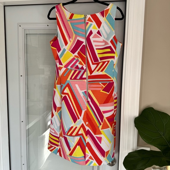 RN Studio Bright Geometric Print Dress With Key Hole Neck Line Size 10 - Picture 3 of 11